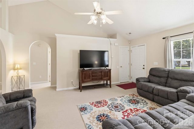 1134 Allison Bluff Trail, Rock Hill, SC 29732