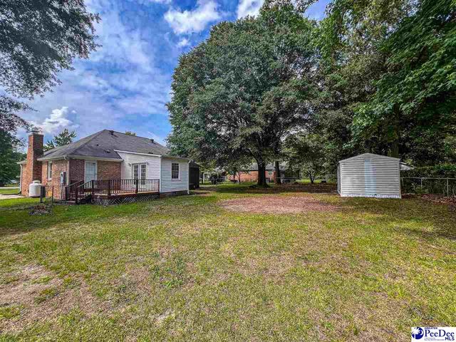 1032 Edgewood Dr., Hartsville, SC 29550