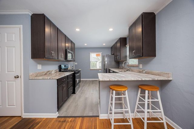 903 S Harris Avenue, Columbus, OH 43204