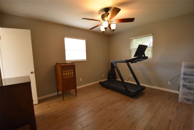 924 Cherokee Street, Seminole, OK 74868