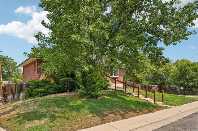 6023 W 62nd Avenue, Arvada, CO 80003