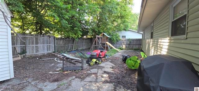 3301 Schneidman Road, Paducah, KY 42003