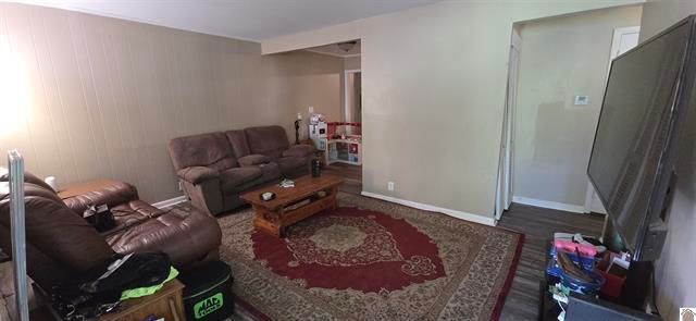 3301 Schneidman Road, Paducah, KY 42003