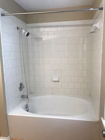 220 Pinecrest, Seagoville, TX 75159