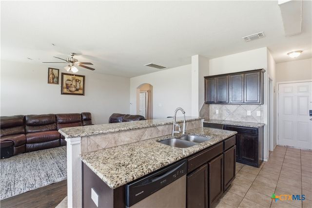 5404 Waterbank Lane, Killeen, TX 76543
