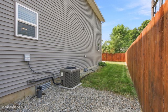 2903 N 12TH ST, Coeur D'alene, ID 83815