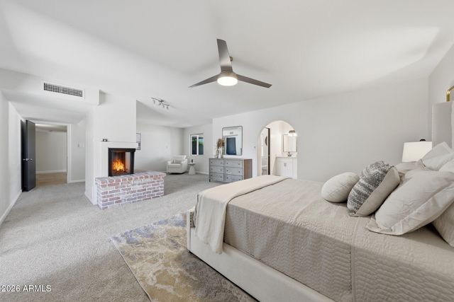 5610 E CHARTER OAK Road, Scottsdale, AZ 85254