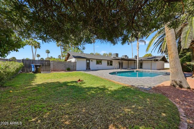 5610 E CHARTER OAK Road, Scottsdale, AZ 85254