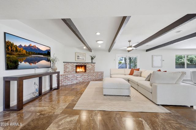 5610 E CHARTER OAK Road, Scottsdale, AZ 85254