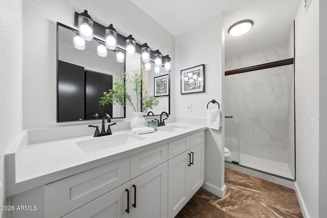 5610 E CHARTER OAK Road, Scottsdale, AZ 85254