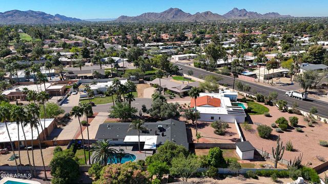 5610 E CHARTER OAK Road, Scottsdale, AZ 85254