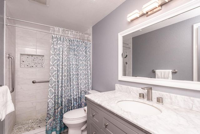 8772 Contemporary Ct, Elk Grove, CA 95624