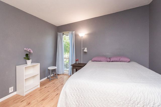 8772 Contemporary Ct, Elk Grove, CA 95624