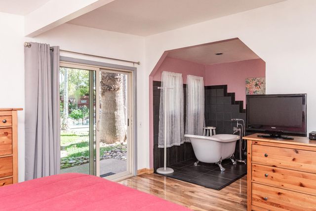 8772 Contemporary Ct, Elk Grove, CA 95624