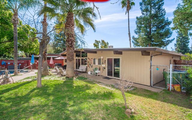 8772 Contemporary Ct, Elk Grove, CA 95624