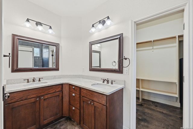 108 Buttermilk, Spring Branch, TX 78070