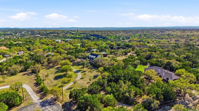 108 Buttermilk, Spring Branch, TX 78070