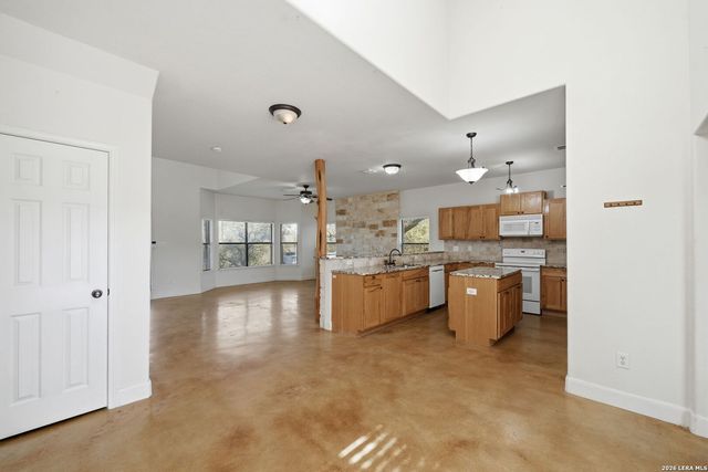 108 Buttermilk, Spring Branch, TX 78070