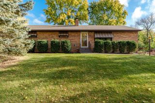 4716 MANHEIM Road, Rockford, IL 61108