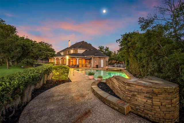 8703 Stones Throw Lane, Missouri City, TX 77459