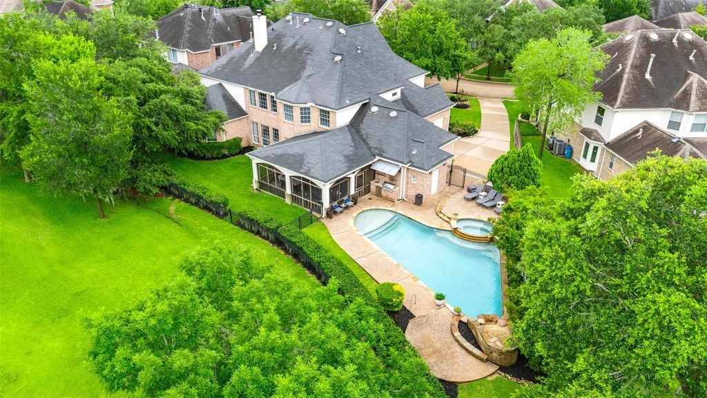 8703 Stones Throw Lane, Missouri City, TX 77459