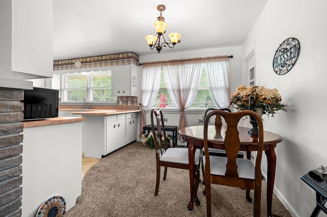 407 E Van Buren Street, Gobles, MI 49055