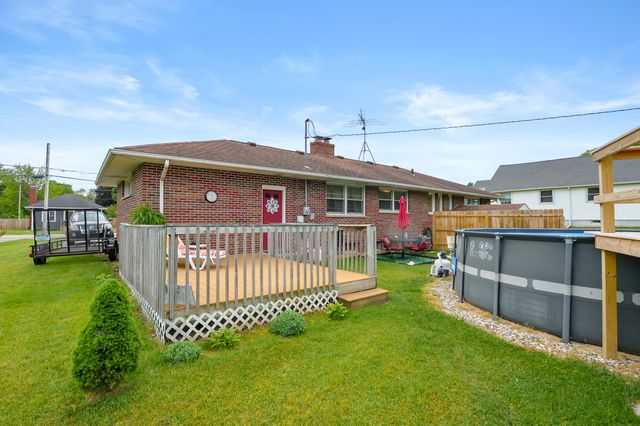 407 E Van Buren Street, Gobles, MI 49055