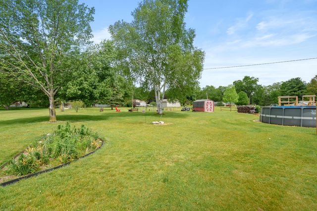 407 E Van Buren Street, Gobles, MI 49055