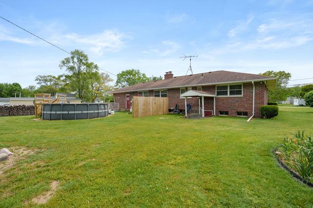407 E Van Buren Street, Gobles, MI 49055