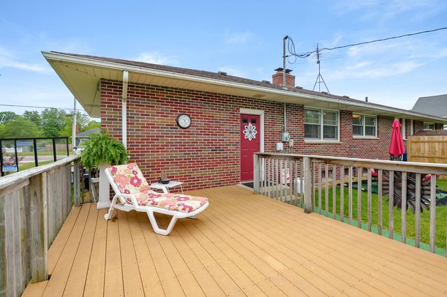 407 E Van Buren Street, Gobles, MI 49055