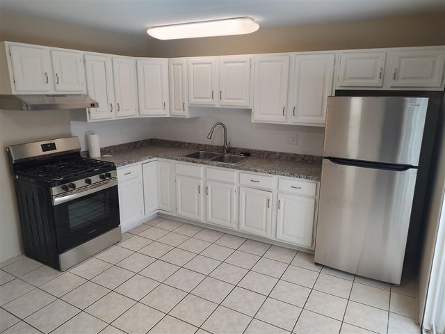 23402 Cranbrooke Drive, Novi, MI 48375