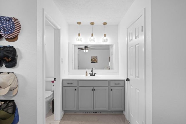 2523 Heritage Colony Drive, Webster, TX 77598