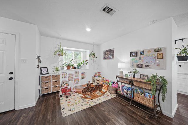 2523 Heritage Colony Drive, Webster, TX 77598