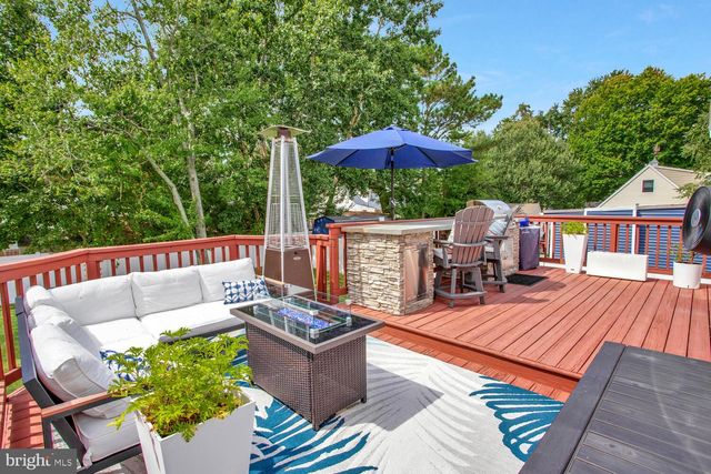 7038 BOSTON, North Beach, MD 20714