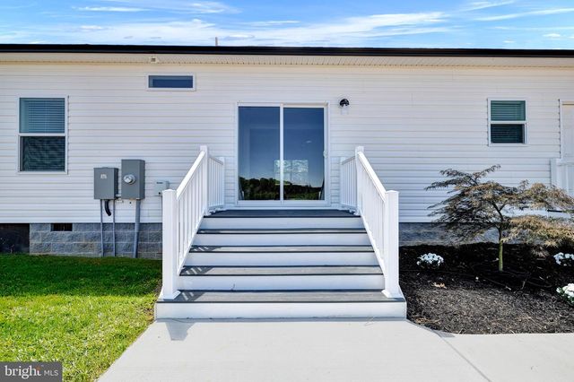 205 MOOREFIELD RD, Mineral, VA 23117