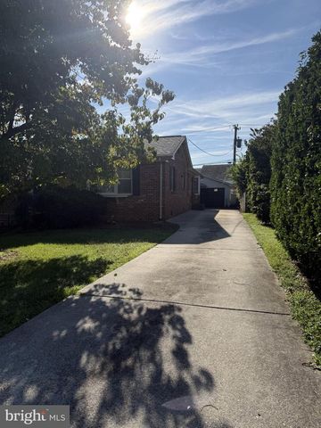 446 HANSON AVE, Fredericksburg, VA 22401
