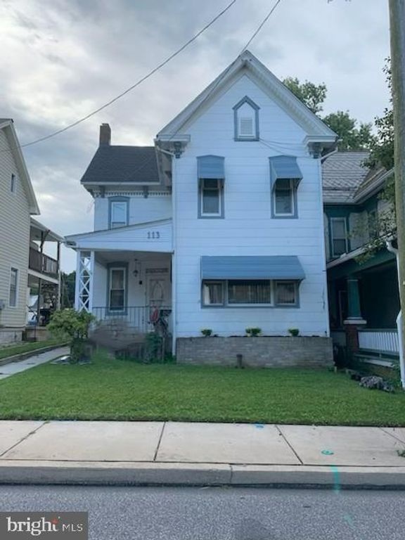 Image 1 of property listing at 113 S PLEASANT AVE, Dallastown, PA 17313