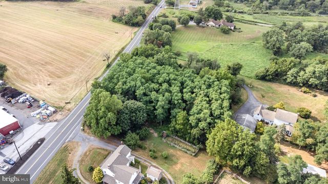 485 HERSHEY RD, Harrisburg, PA 17112