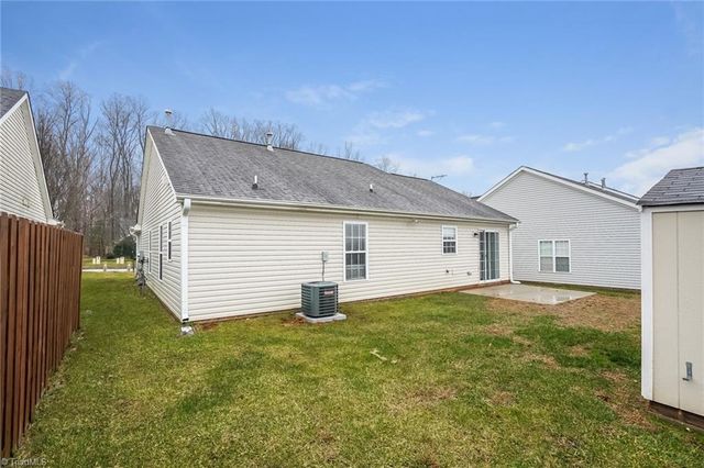 3915 Bluestem Drive, Greensboro, NC 27405