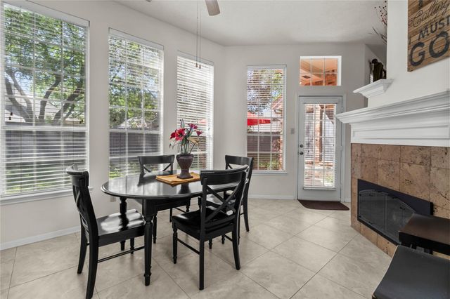 123 Island Breeze Circle, League City, TX 77573