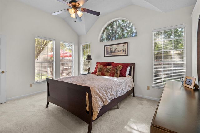 123 Island Breeze Circle, League City, TX 77573