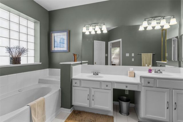 123 Island Breeze Circle, League City, TX 77573