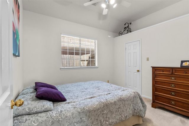 123 Island Breeze Circle, League City, TX 77573