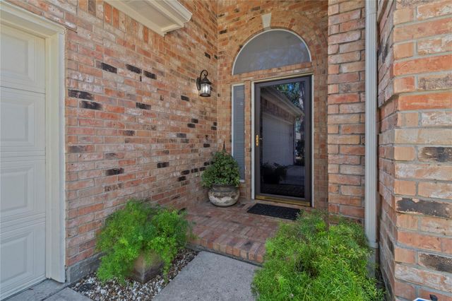 123 Island Breeze Circle, League City, TX 77573