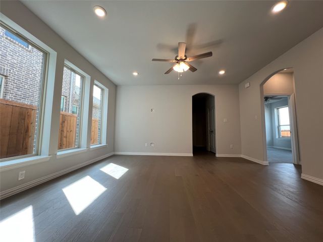 1452 Blue Agave Drive, Justin, TX 76247