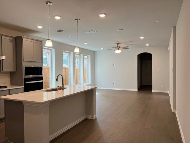 1452 Blue Agave Drive, Justin, TX 76247