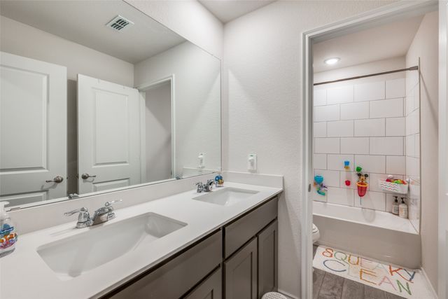8164 Trudy Lane, Fort Worth, TX 76120