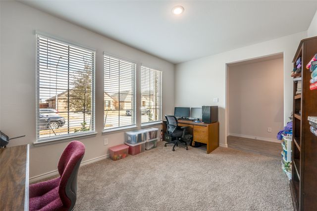 8164 Trudy Lane, Fort Worth, TX 76120