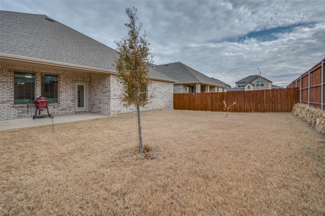 8164 Trudy Lane, Fort Worth, TX 76120