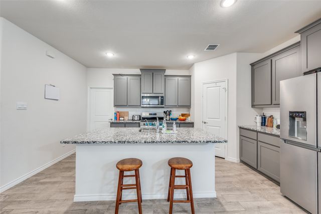 8164 Trudy Lane, Fort Worth, TX 76120